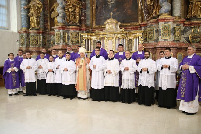 Desetorica bogoslova Varaždinske biskupije primljena među kandidate za svete redove